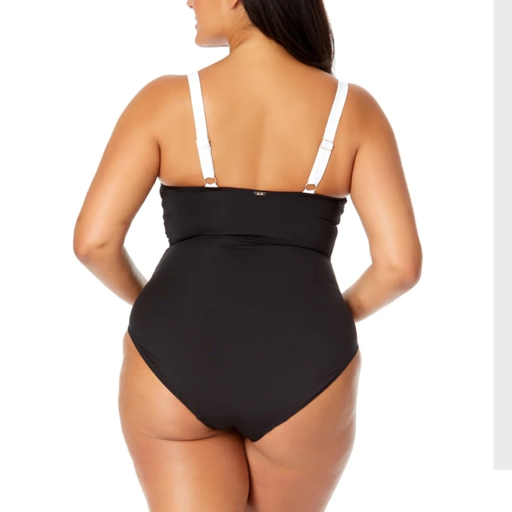 Anne Cole Black and White Swimsuit - Picture 2 of 5